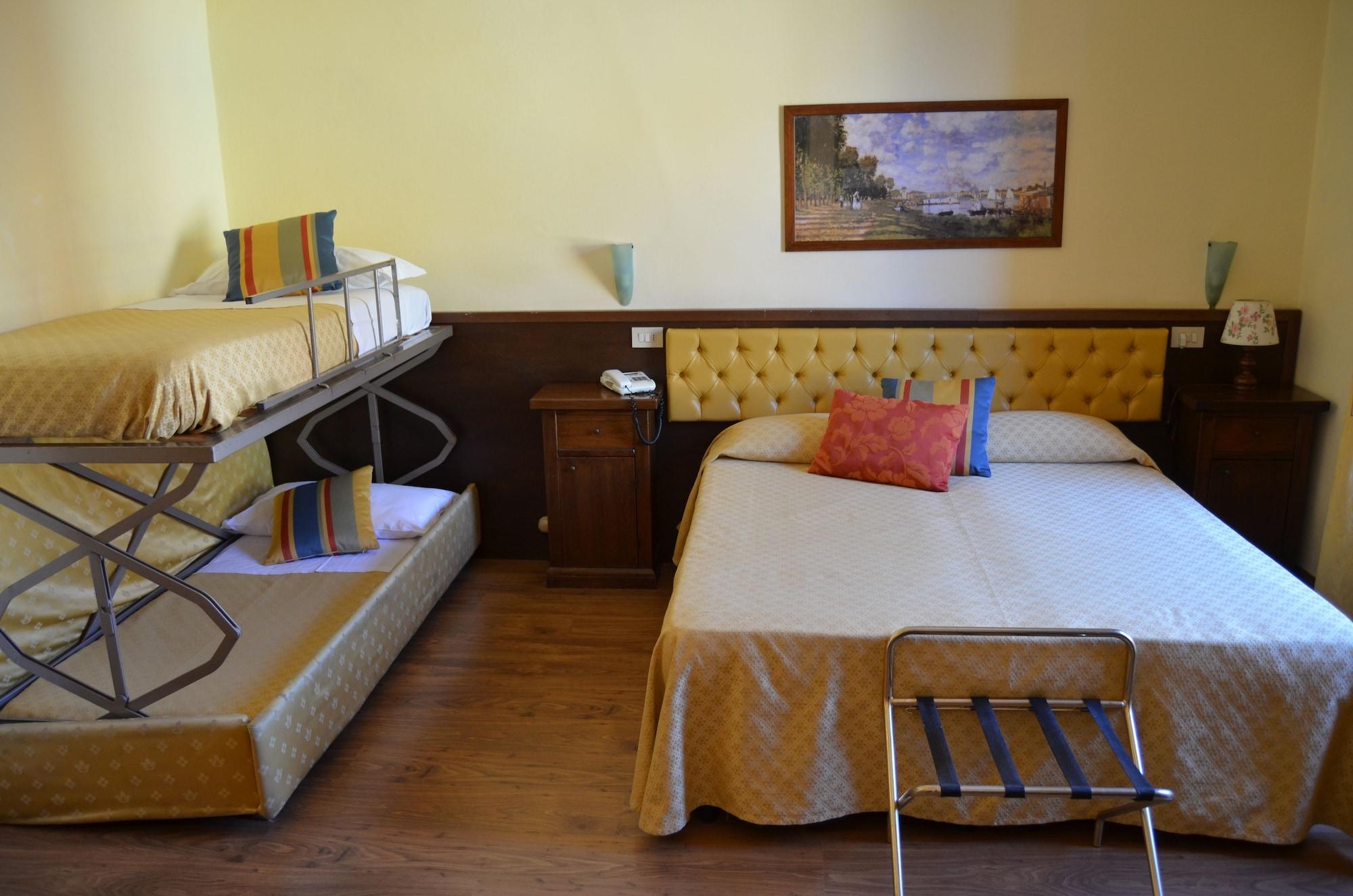 Hotel Minerva Pisa Bagian luar foto