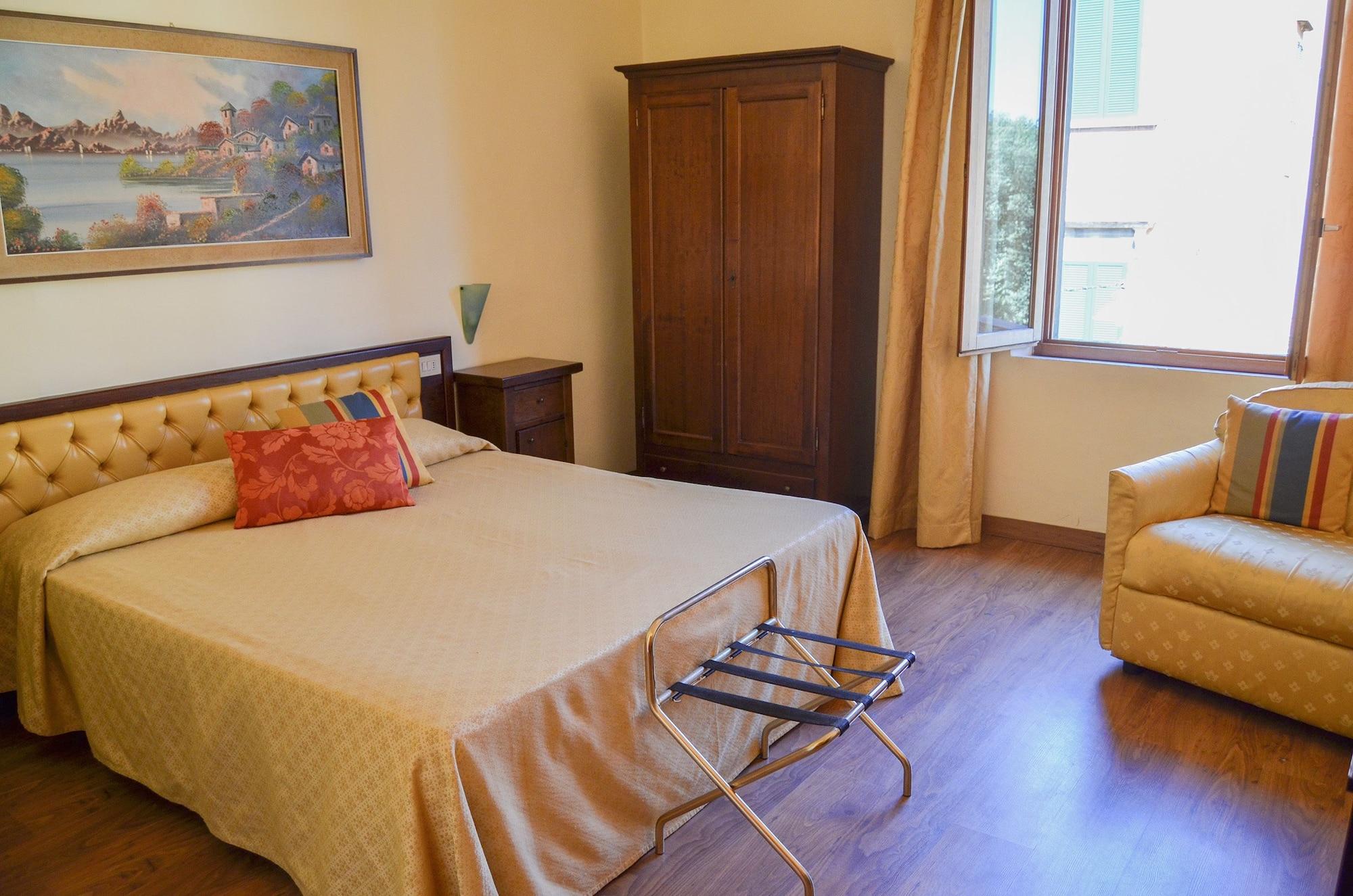 Hotel Minerva Pisa Bagian luar foto