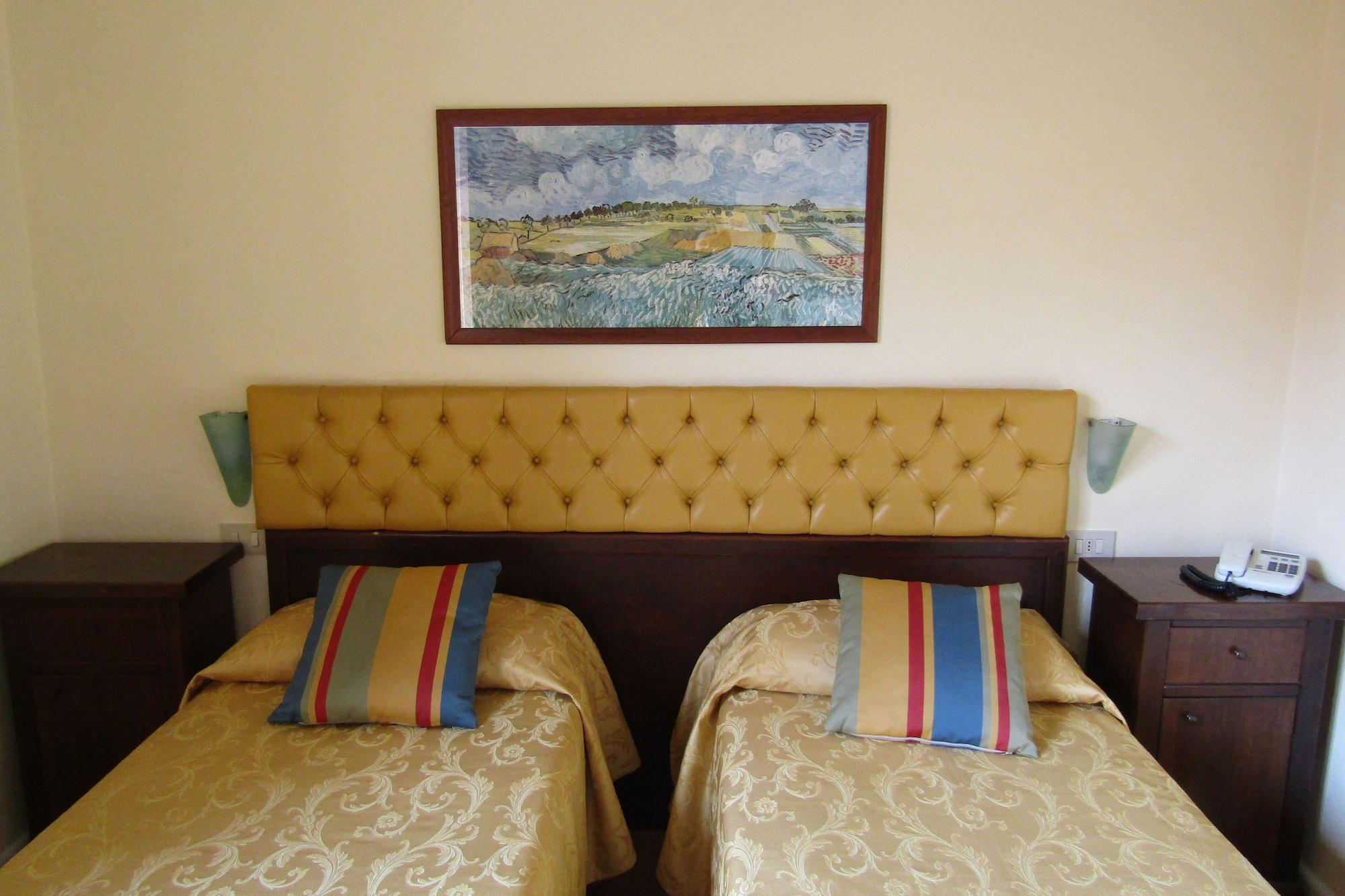 Hotel Minerva Pisa Bagian luar foto
