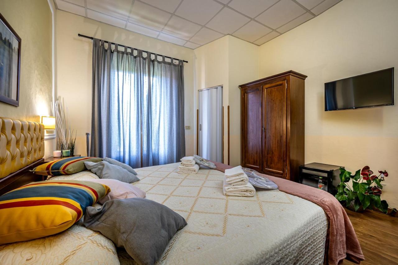 Hotel Minerva Pisa Bagian luar foto