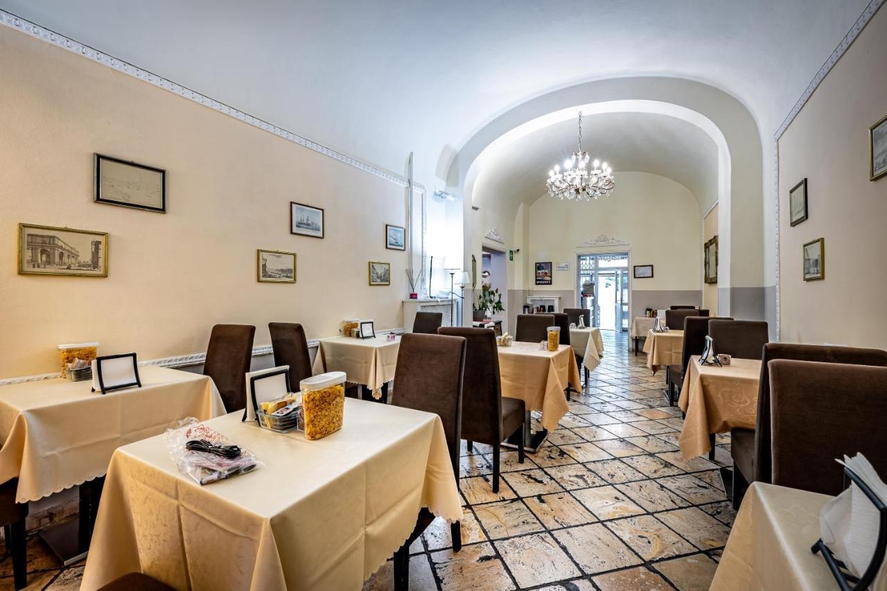Hotel Minerva Pisa Bagian luar foto