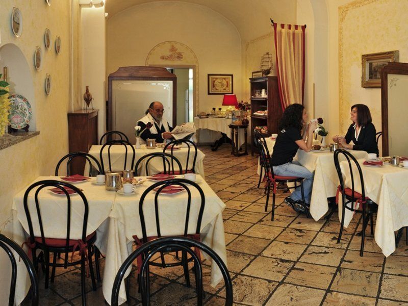 Hotel Minerva Pisa Bagian luar foto
