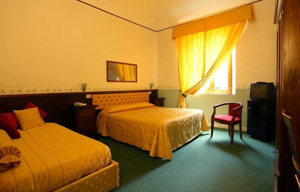 Hotel Minerva Pisa Ruang foto